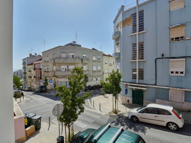 Quarto alugar em Bairro Lopes, Lisboa