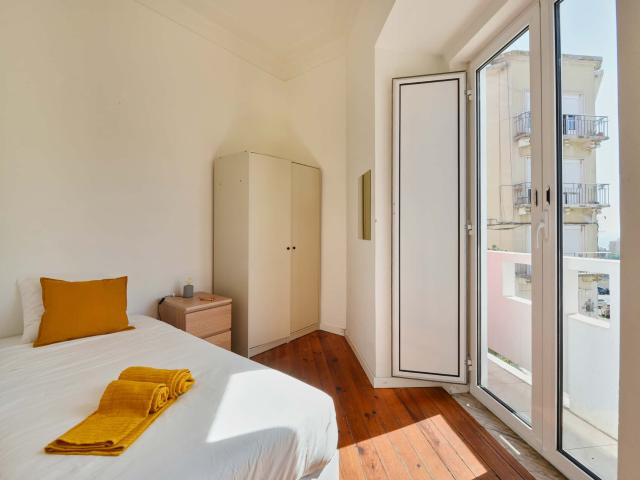 Quarto alugar em Bairro Lopes, Lisboa