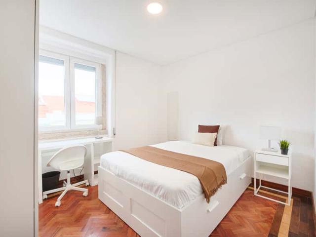 Quarto alugar em Avenidas Novas, Lisboa