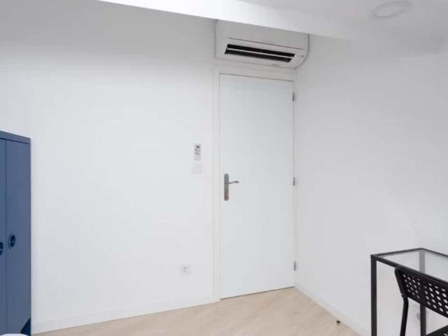 Quarto alugar em Oliveiras, Rio Tinto