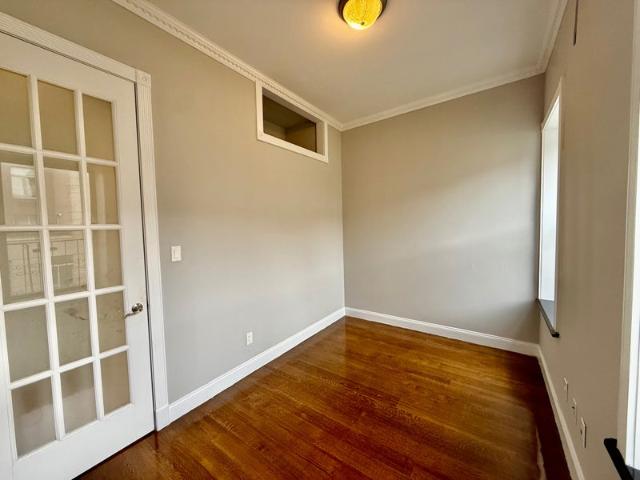 Room for rent in Arverne, New York