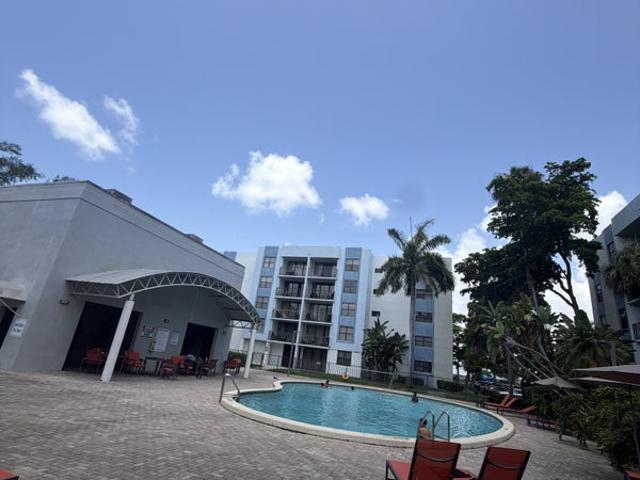 Room for rent in North Miami, Florida