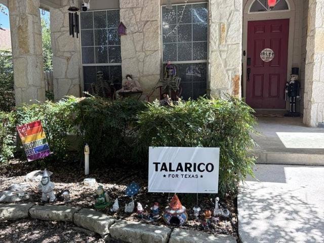 Room for rent in New Braunfels, Texas