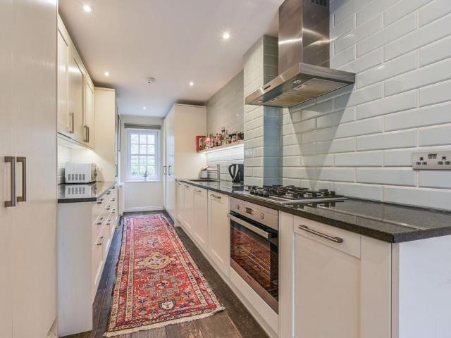 House for rent in Oval, Greater London