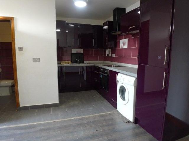 Studio for rent in Peterborough