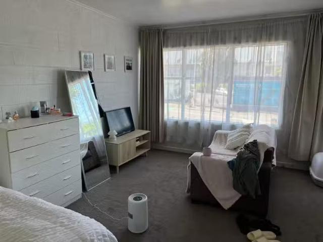 House for rent in Newmarket, Oroua County