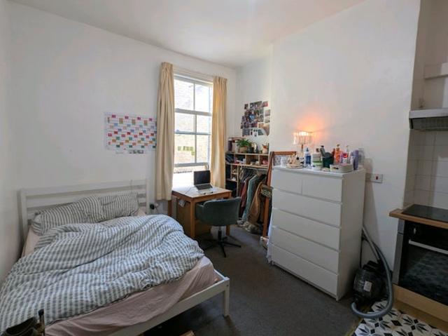 Apartment for rent in Stockwell Park, Greater London