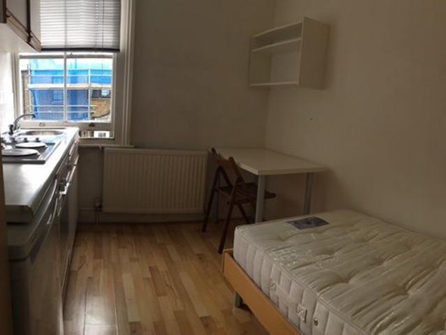 Apartment for rent in Kensington, Greater London