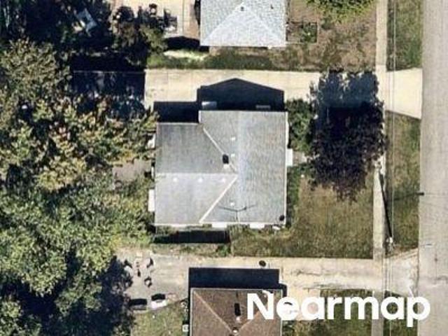 House for sale in Elyria, Ohio