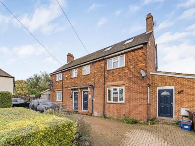House for sale in Brentford End, Greater London
