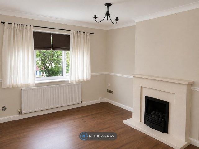 House for rent in Hutton Mount, Navestock Side