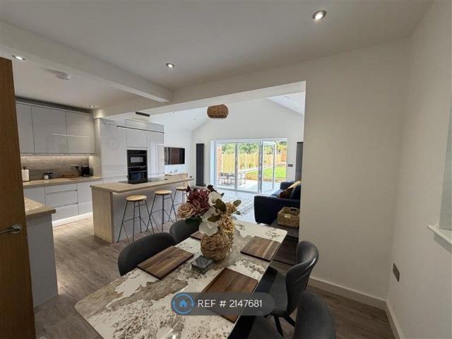 House for rent in Barton In Fabis, East Midlands