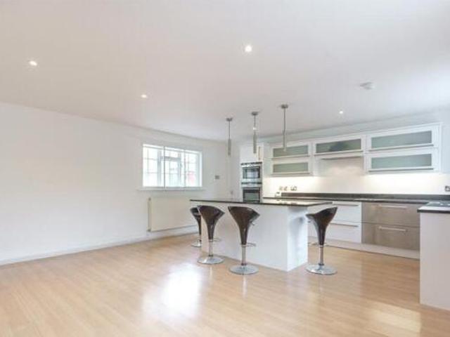 House for sale in Low Harrogate, Harrogate