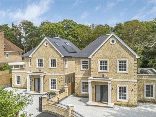 House for sale in Lyons, Greater London