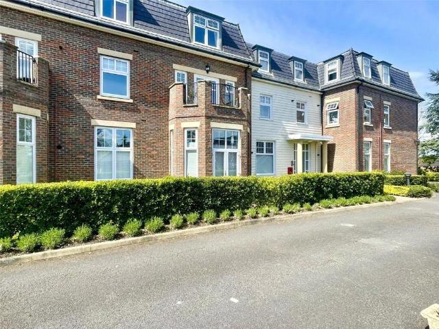House for rent in Hadley Wood, Greater London