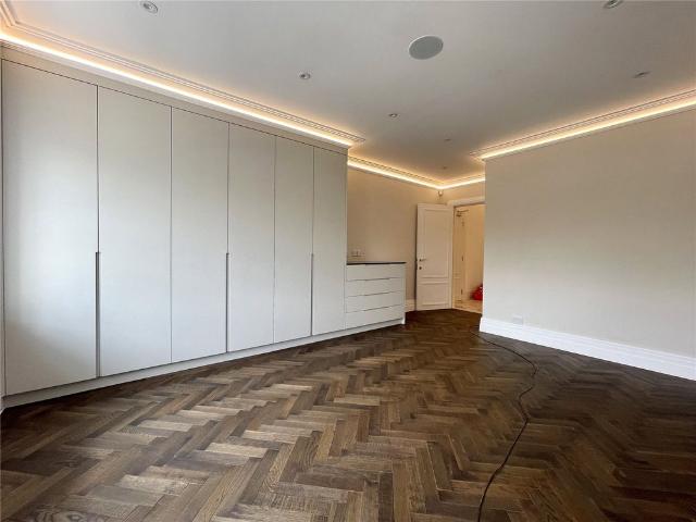 Apartment for rent in Hadley Wood, Greater London