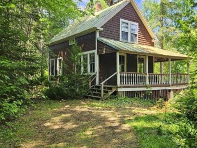 House for sale in Maine