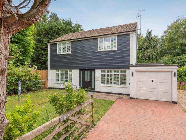 House for rent in Sunningdale