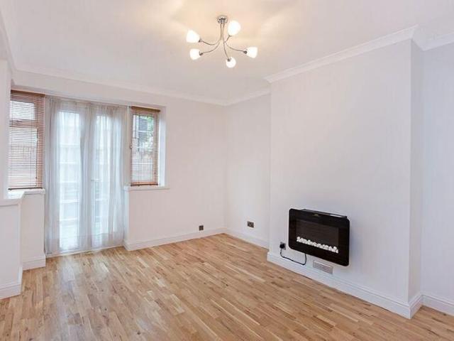Apartment for rent in London Borough of Barnet, Greater London