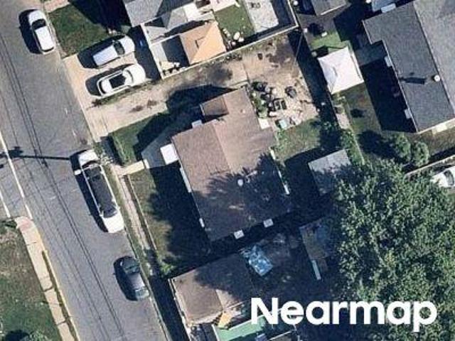 House for sale in Avenel, New Jersey