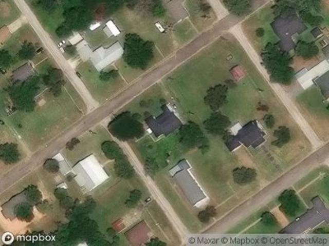 House for sale in Calvert, Robertson County