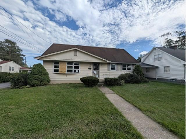 House for sale in Hollidaysburg, Blair County