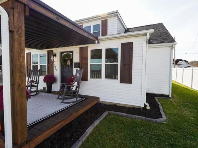 House for sale in Kenova, West Virginia