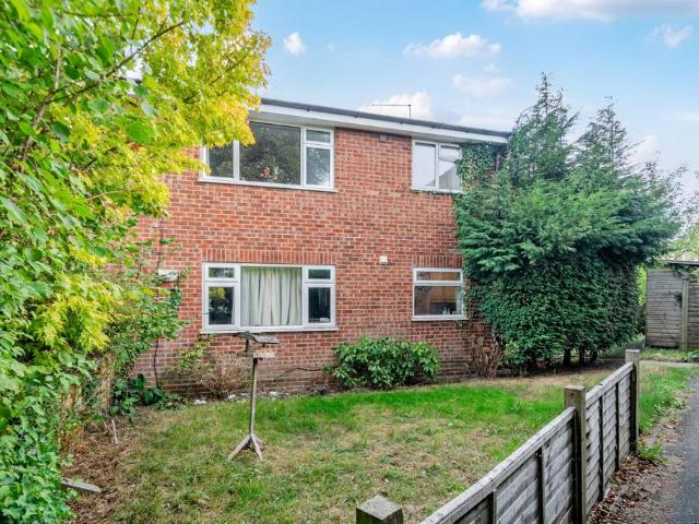 Apartment for rent in Little Acres, Waverley