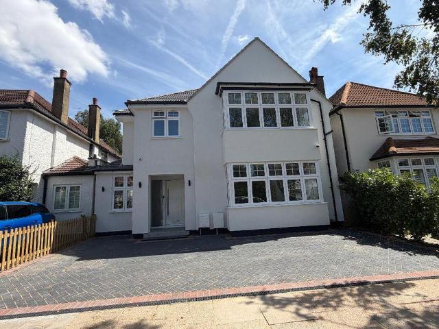 House for rent in The Hale, Mill Hill