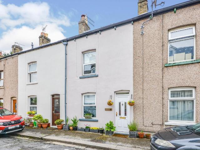 Apartment for rent in Poulton-le-Sands, Bare