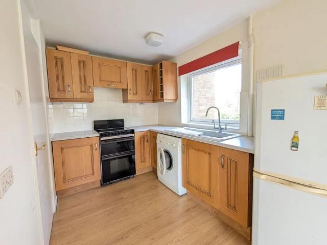Room for rent in Eaton Rise, East Bank