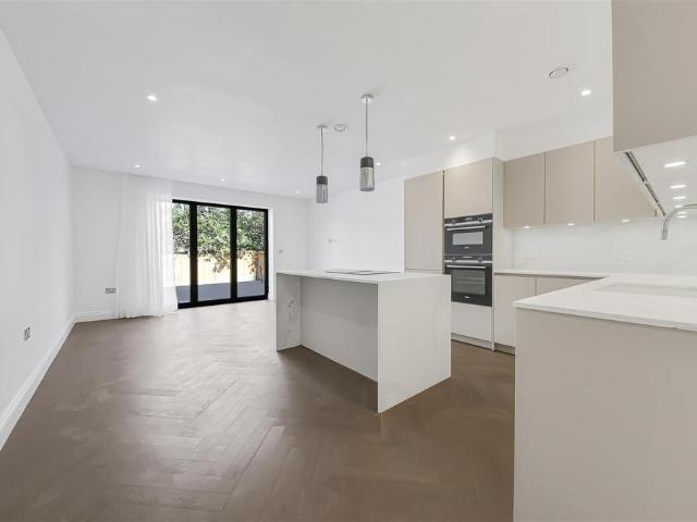 Apartment for rent in Golders Green, Greater London