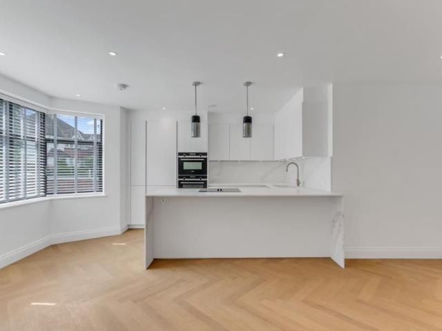 Apartment for rent in Golders Green, Greater London