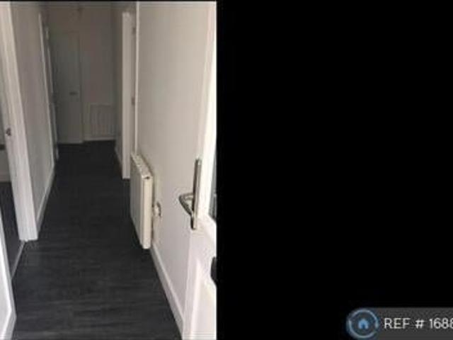 House for rent in Surrey, England