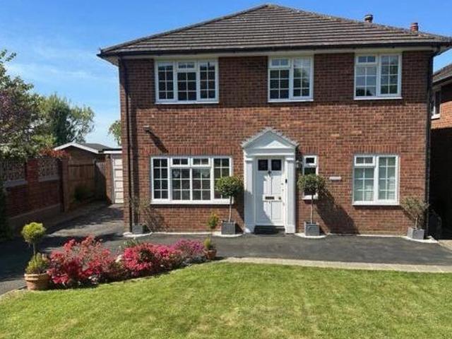 House for sale in Cross In Hand, East Sussex