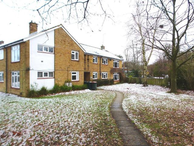 Apartment for rent in Tilgate, Crawley
