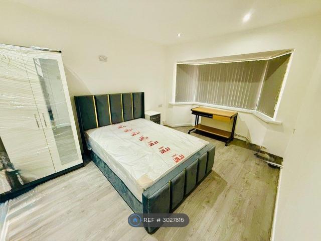 Room for rent in West Midlands