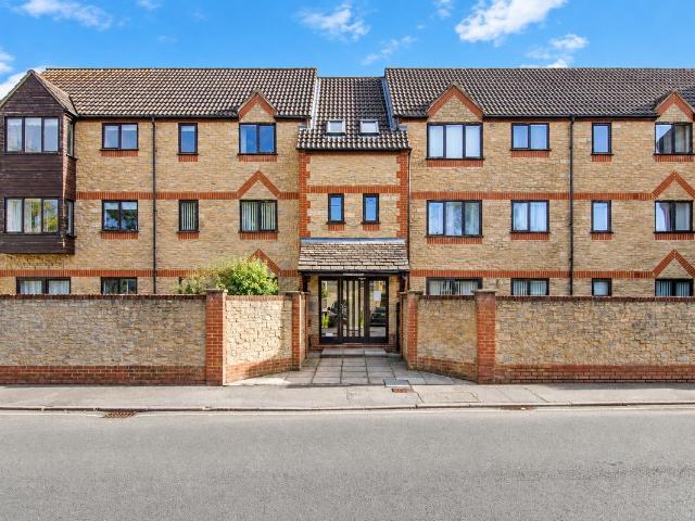Apartment for rent in Chesterton, Cotswold
