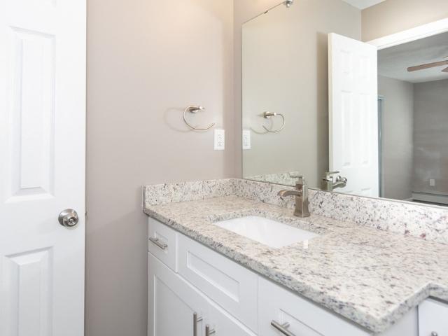 Apartment for rent in Woodmere, Cuyahoga County