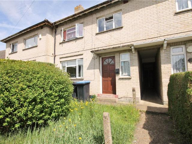 House for rent in Egham Wick, Row Town