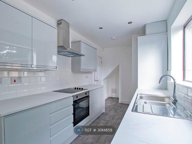 House for rent in Oak Hill Park, Calderstones