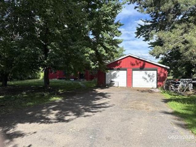 House for sale in Braham, Minnesota