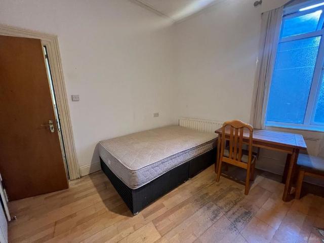 Apartment to rent in Bluebell, North Tipperary