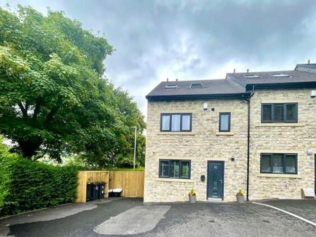 House for sale in Sowerby Bridge