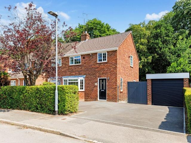 House for rent in Winkfield