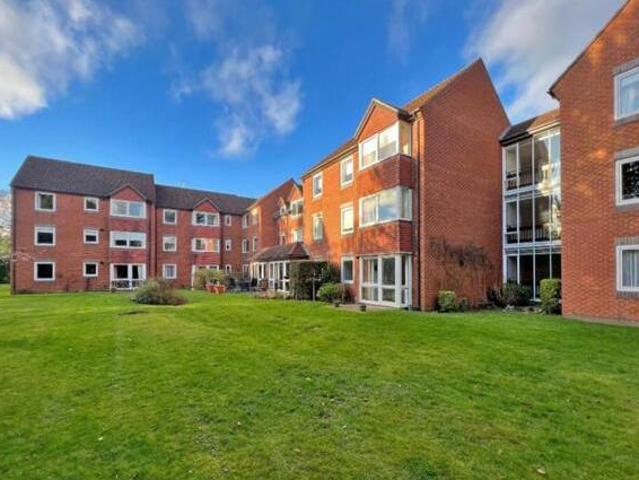 House for sale in Tettenhall, West Midlands