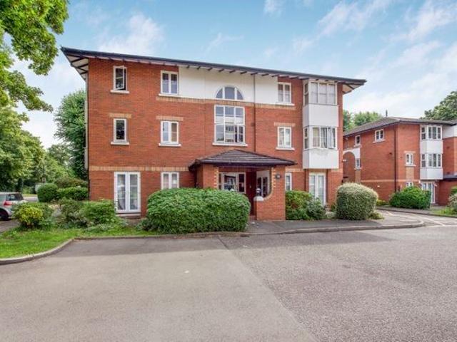 Apartment for rent in London Borough of Ealing, Greater London