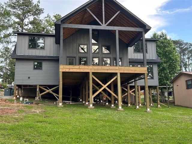 House for sale in Hemphill, Texas