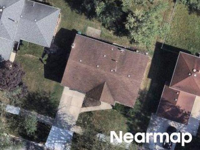 House for sale in Michael John Manor, Matteson