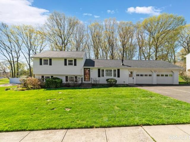 House for sale in Plainville, Connecticut